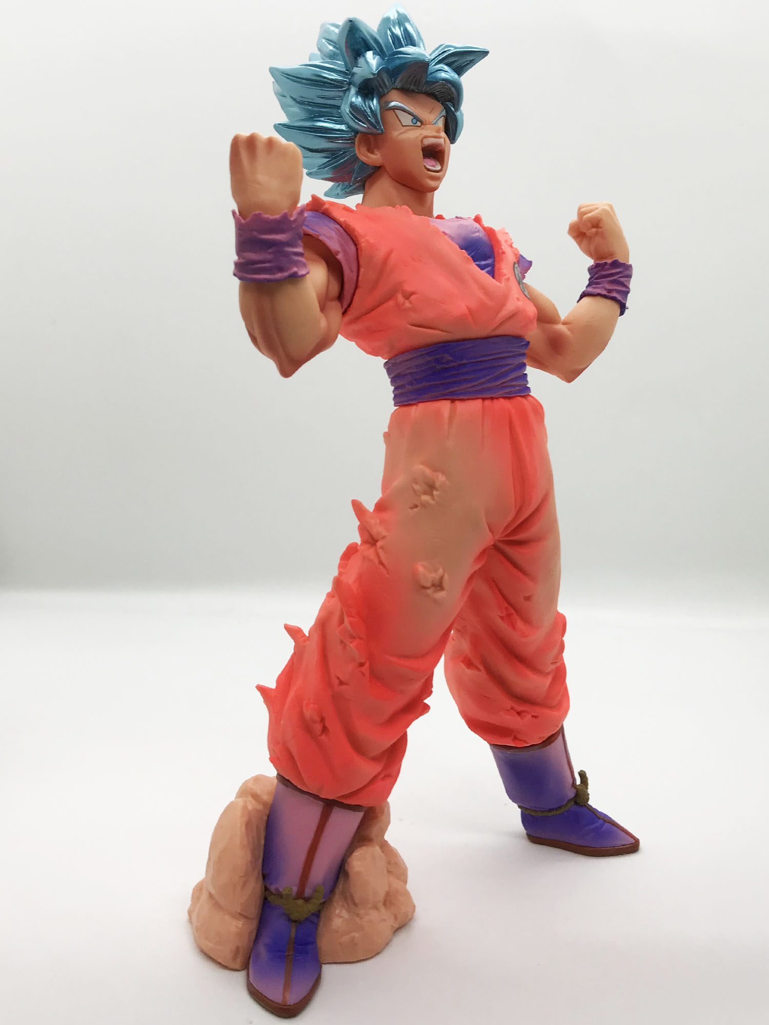 s.h.figuarts 超サイヤ人ゴッド超サイヤ人 孫悟空 界王拳 shフィギュ